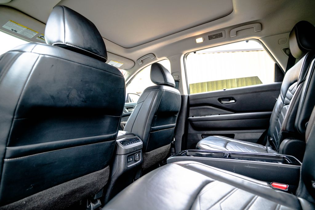 Used 2023 Nissan Pathfinder SUV