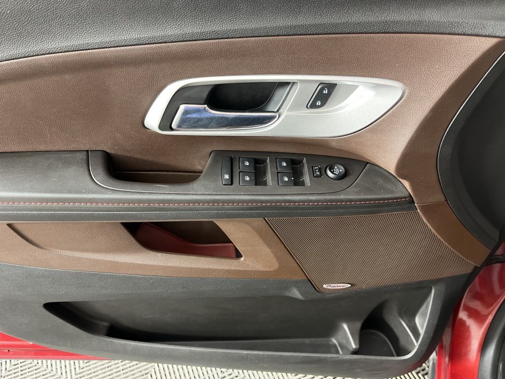 2014 Chevrolet Equinox LT 26