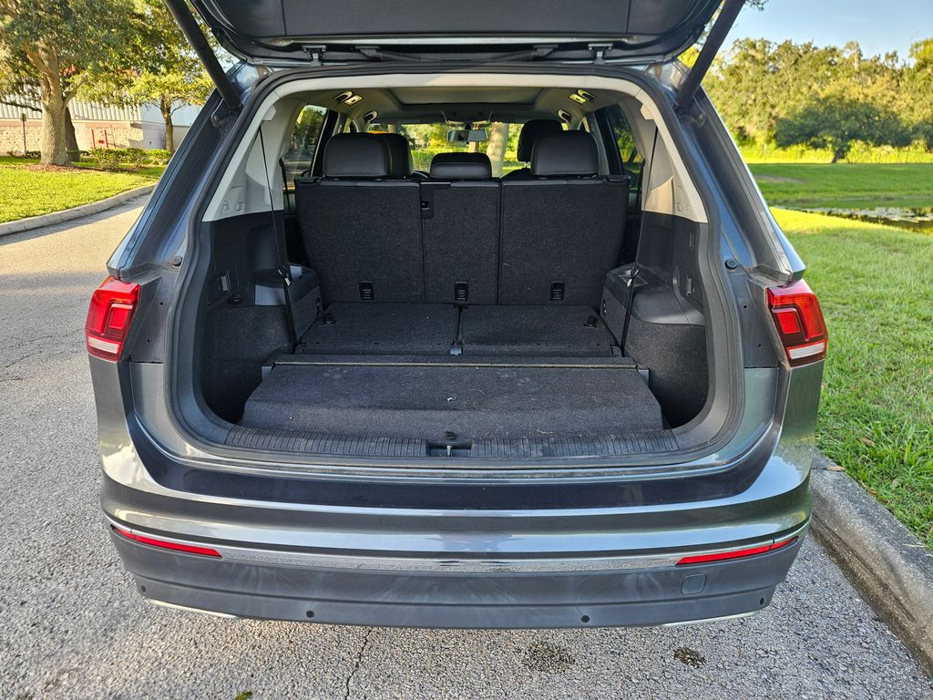 Thumbnail: 2019 Volkswagen Tiguan - 10