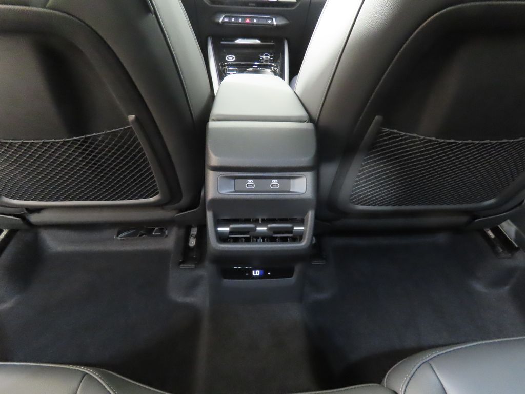 Thumbnail: 2026 Audi Q3 - 23
