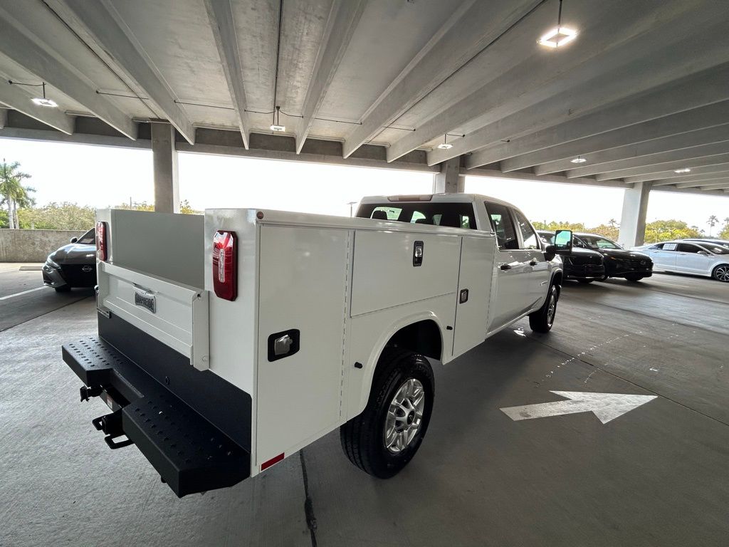 New 2026 Summit White Chevrolet Work Truck image 5