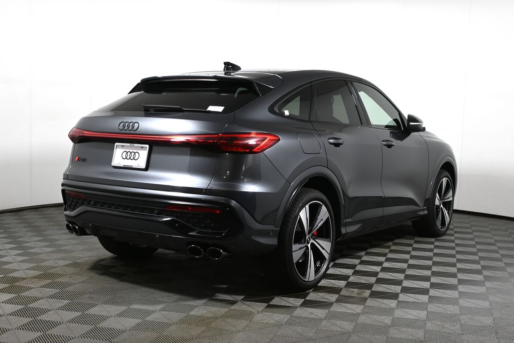 Thumbnail: 2026 Audi SQ5 - 7