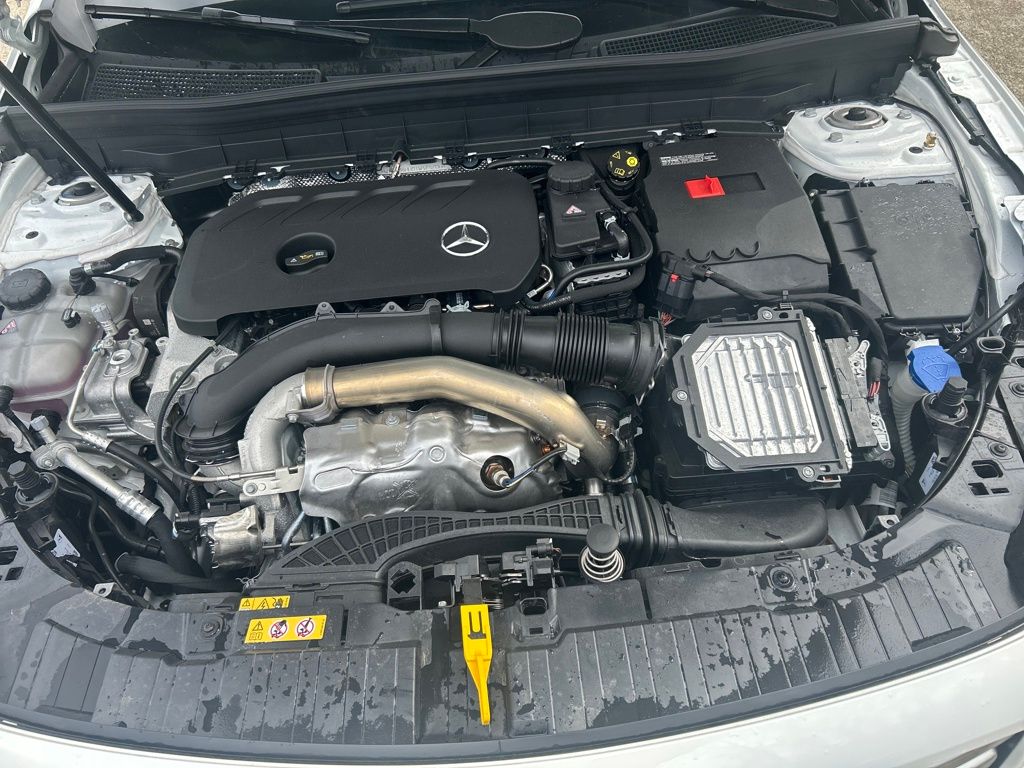2026 Mercedes-Benz GLB GLB 250 White at John Sisson Motors