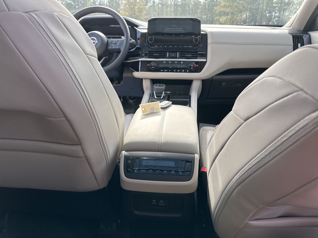 2025 Obsidian Green Pearl Nissan Pathfinder SL FWD SUV