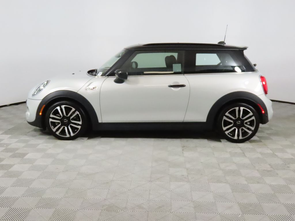 Thumbnail: 2021 MINI Cooper - 2