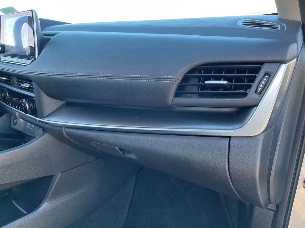 Thumbnail: 2025 Nissan Rogue - 26