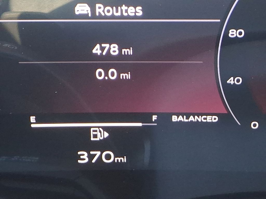 Thumbnail: 2025 Audi SQ5 - 21