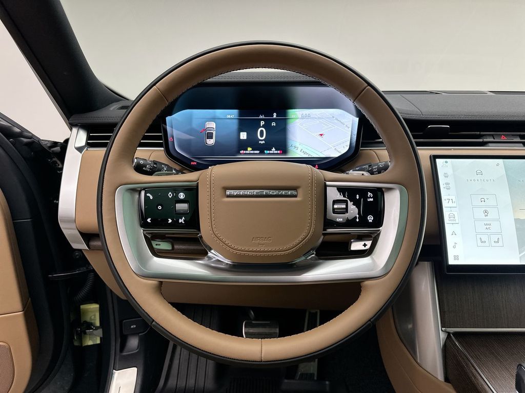 Thumbnail: 2026 Land Rover Range Rover - 14