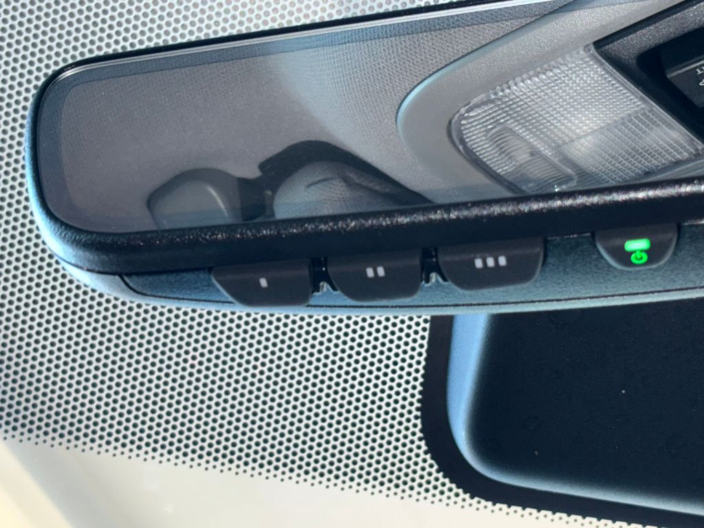 Thumbnail: 2022 Honda Pilot - 21