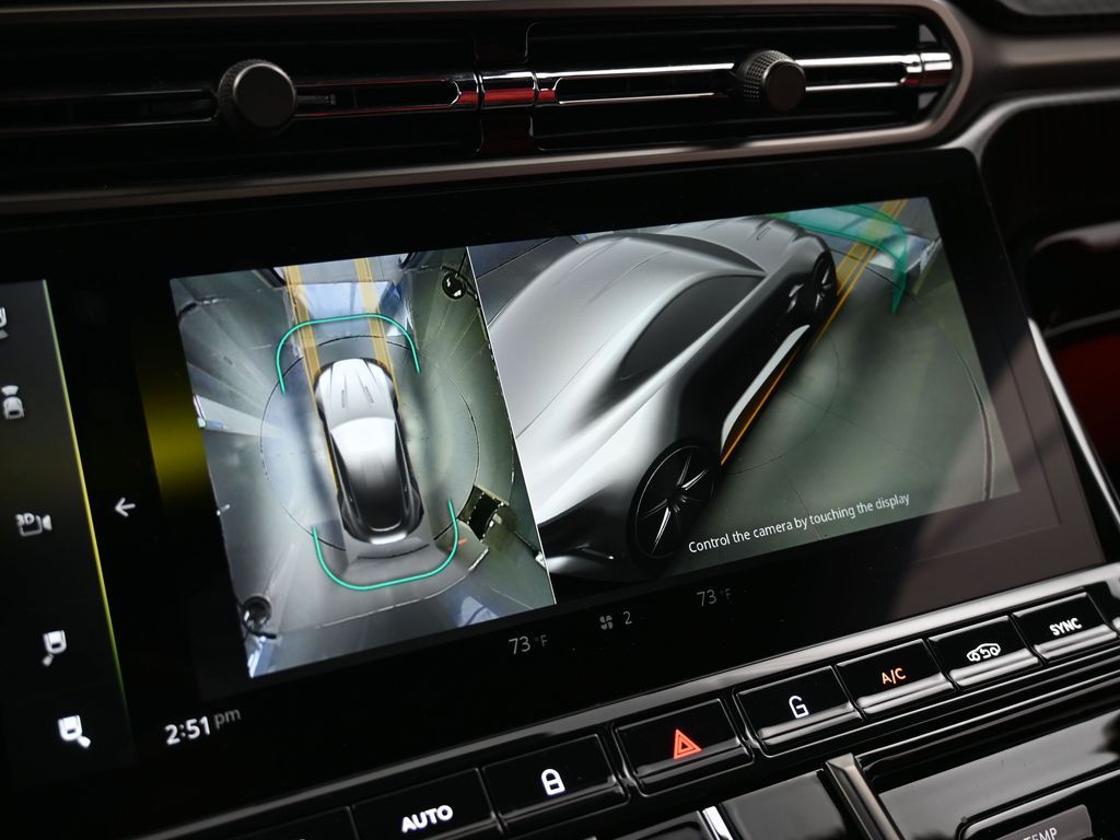 Used 2025 Lunar White Aston Martin Base image 32