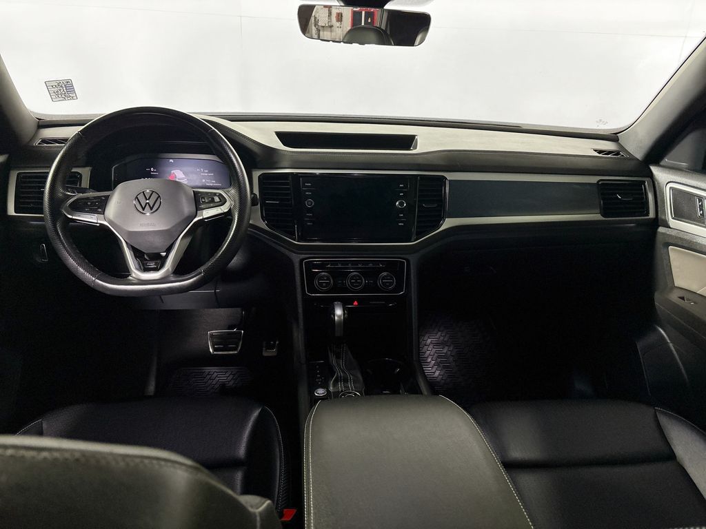 2023 Volkswagen Atlas Cross Sport 3.6L V6 SEL R-Line