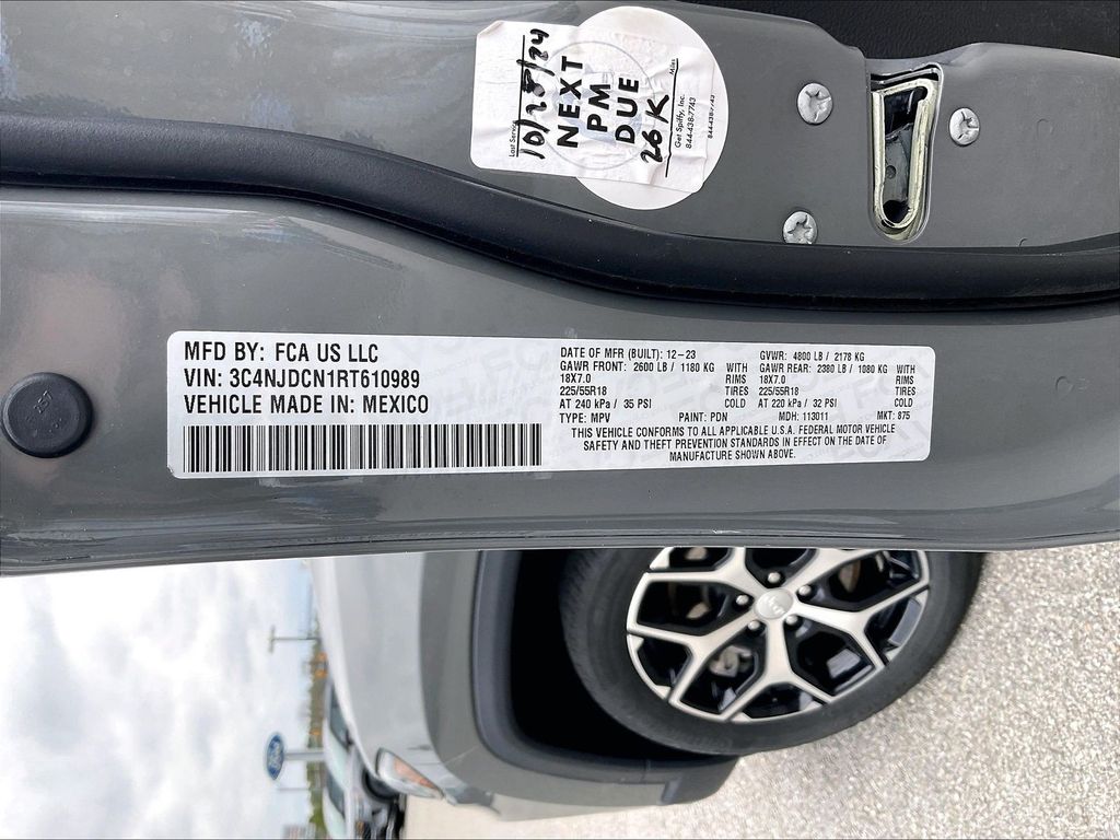 2024 Jeep Compass — photo 31