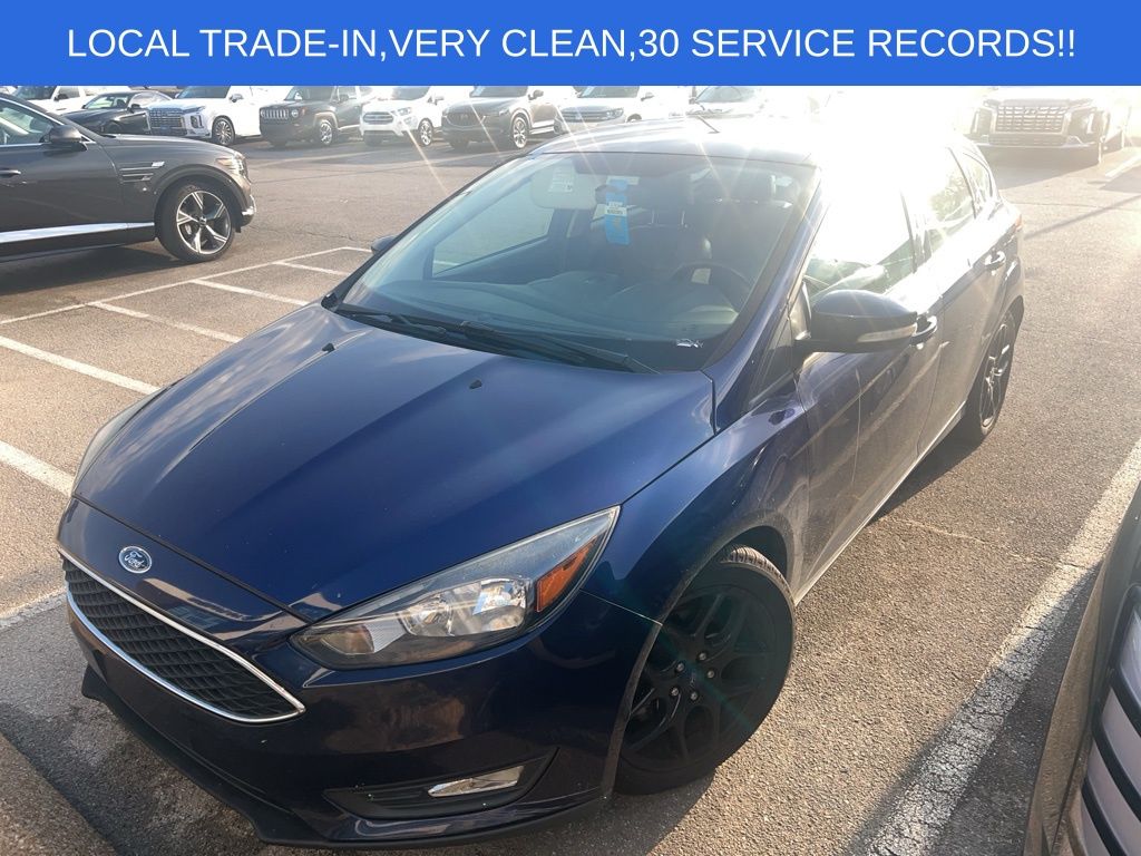 2016 Ford Focus 5 Door Hatch SE's photo