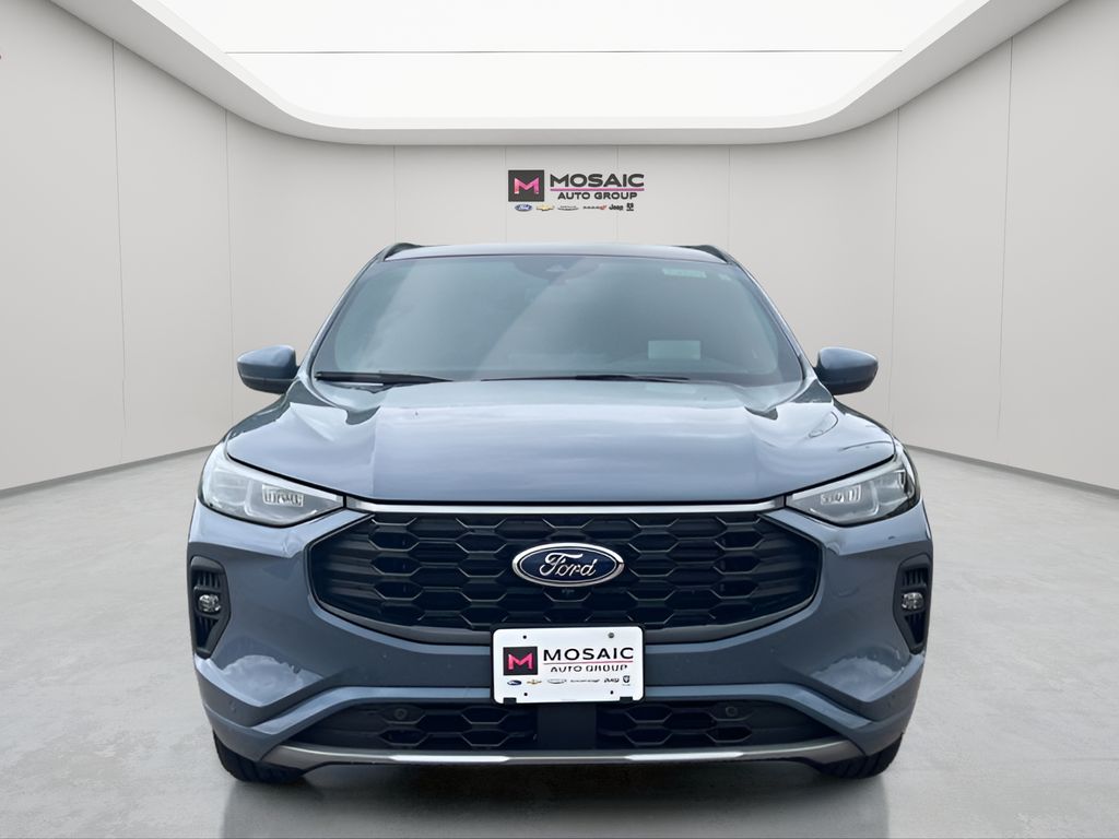 2025 Ford Escape Hybrid