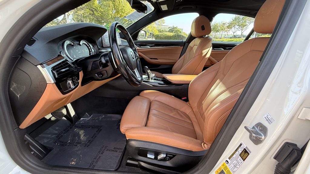 Used 2019 BMW 5 Series 530e iPerformance 4D Sedan