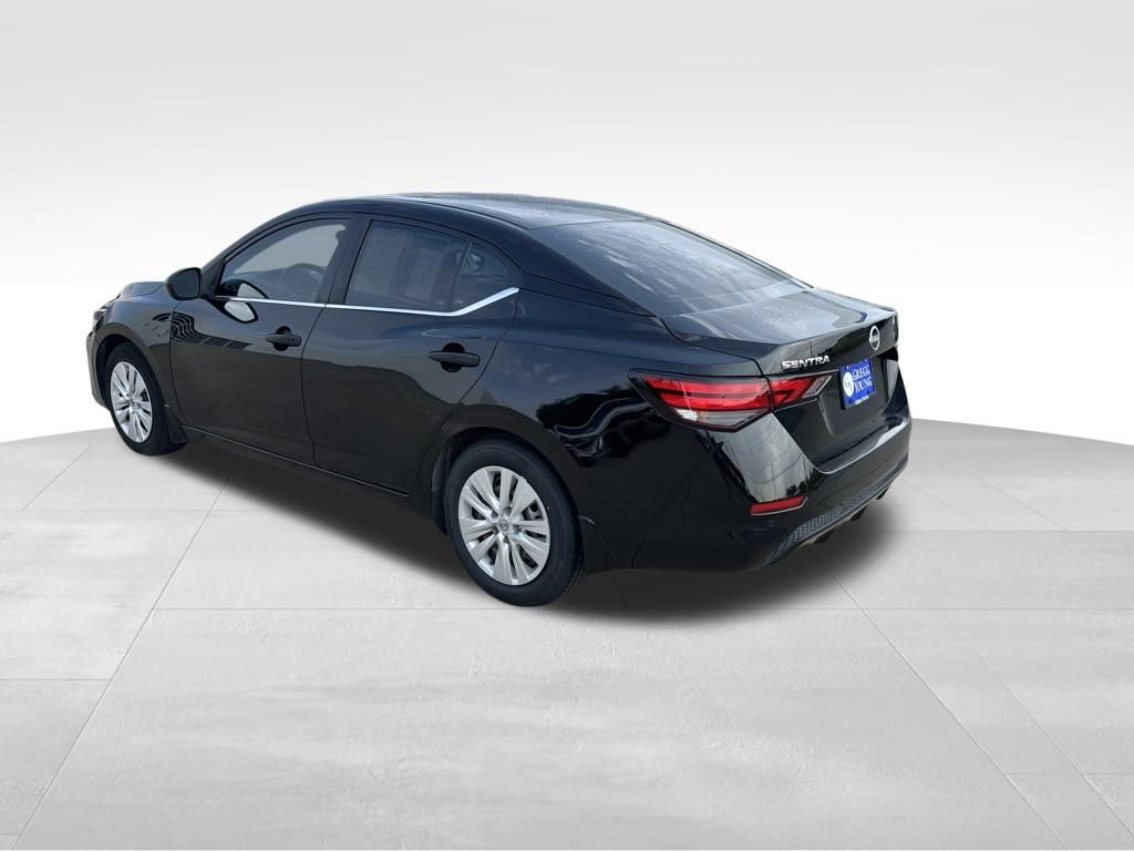 Used 2025 Nissan Sentra Sedan
