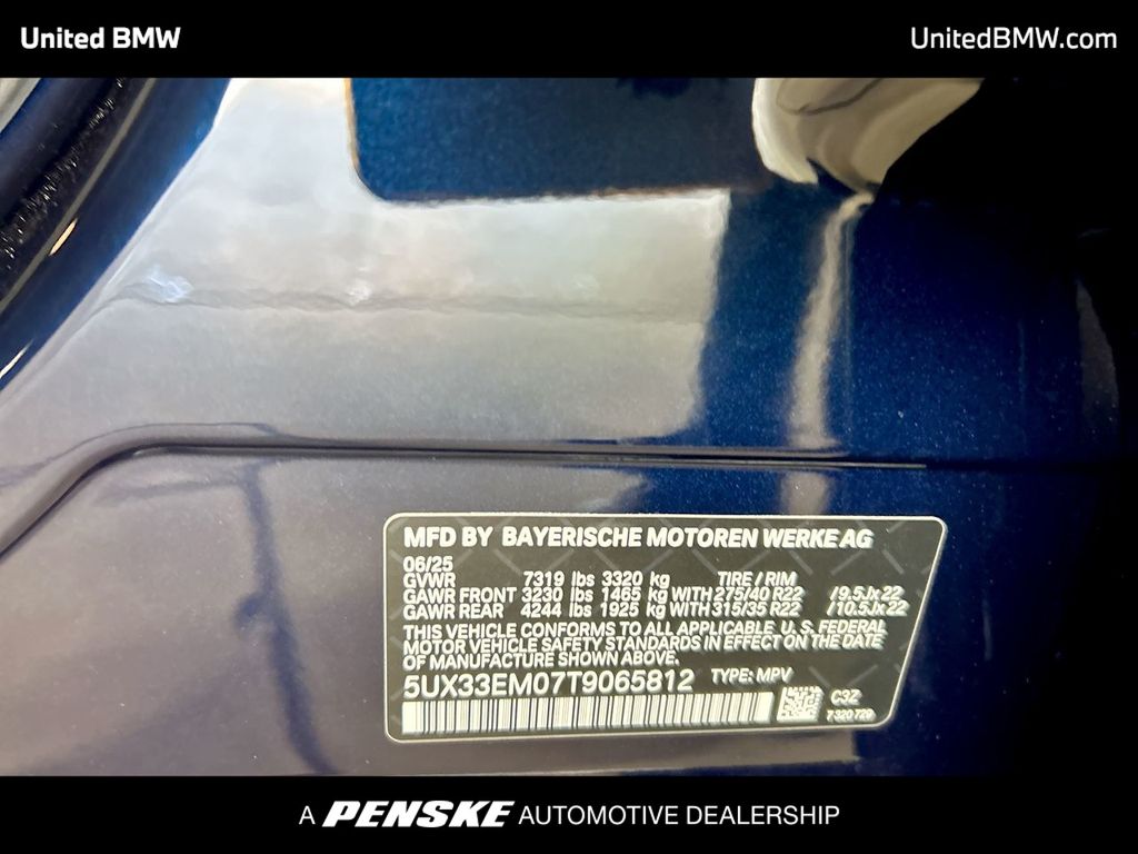 2026 BMW X7 M60i 24