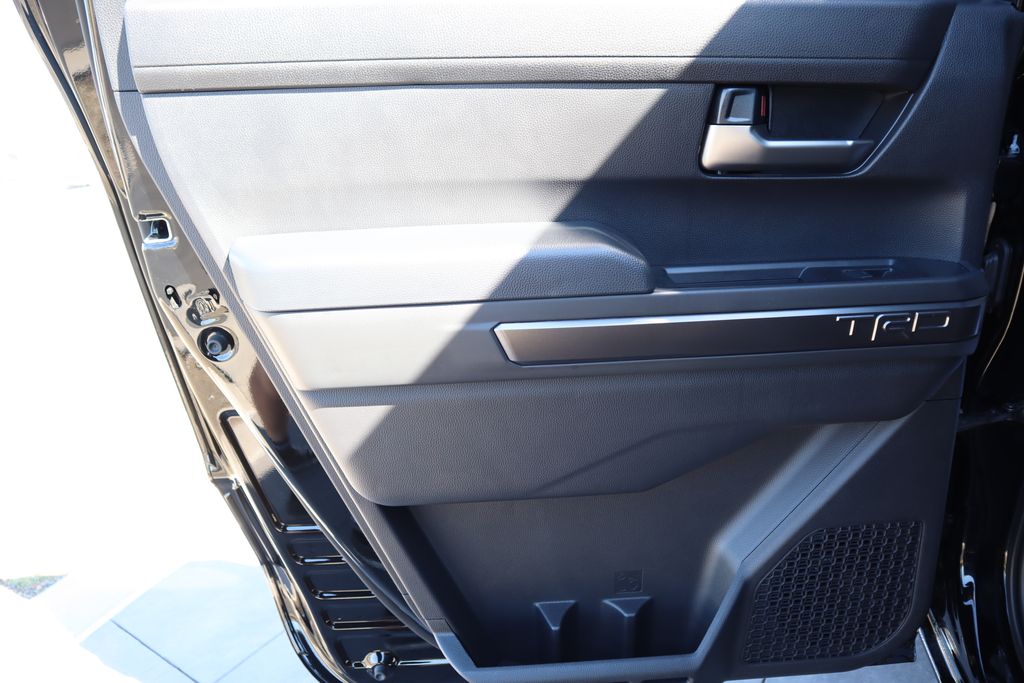 Thumbnail: 2025 Toyota Tacoma - 25