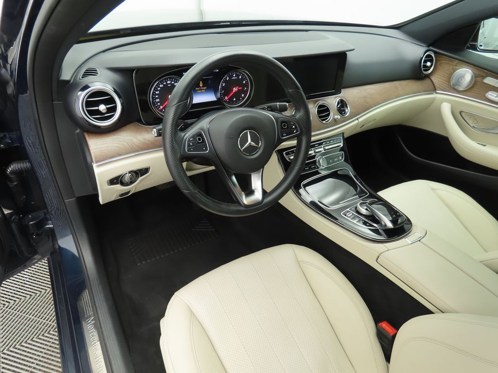 2017 Mercedes-Benz E-Class E 300 11