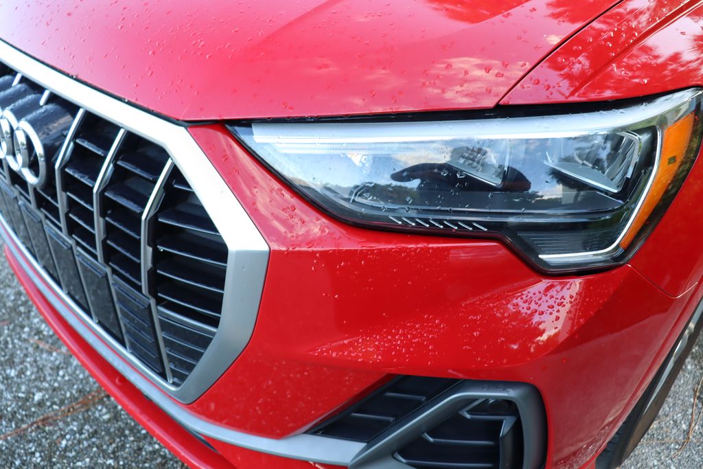Thumbnail: 2022 Audi Q3 - 3