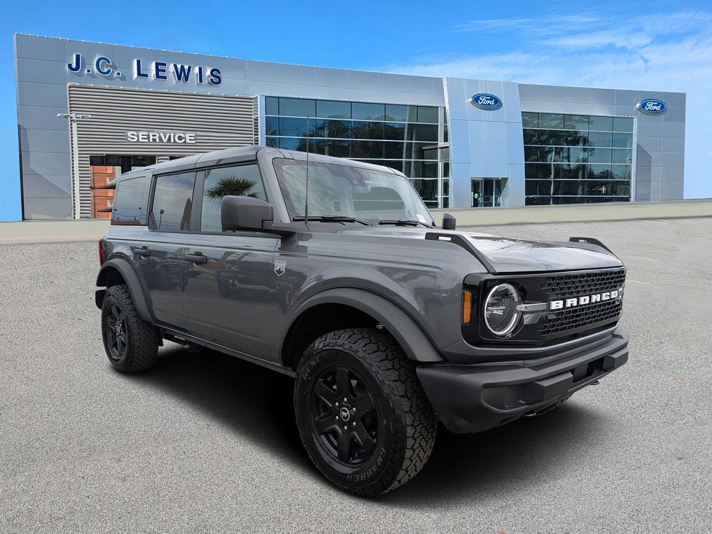 2025 Ford Bronco 4-Door Big Bend's photo