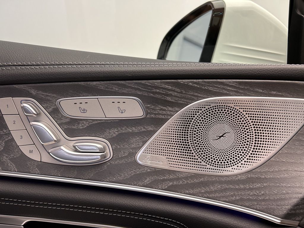 Thumbnail: 2022 Mercedes-Benz CLS - 21