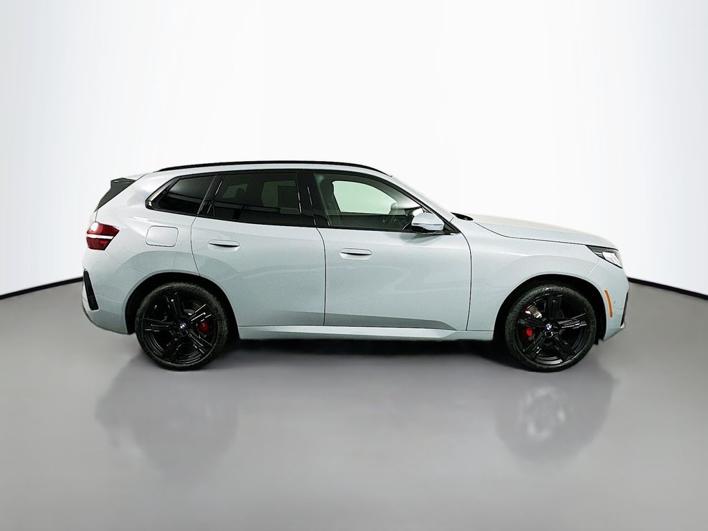 Thumbnail: 2026 BMW X3 - 4