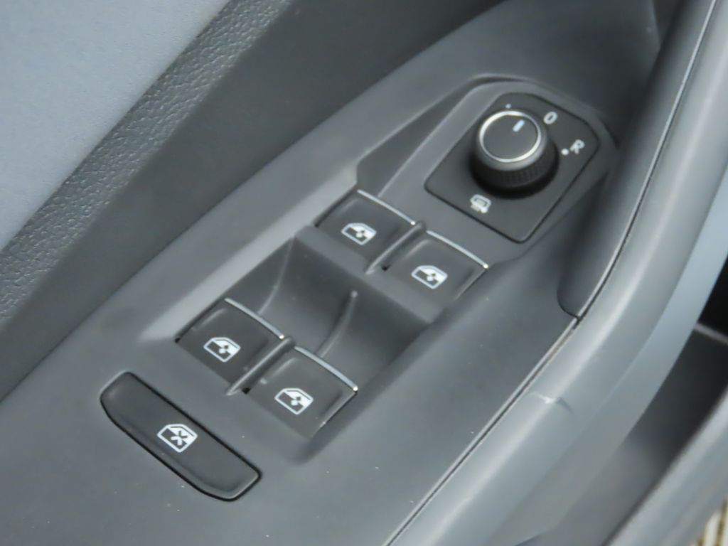 Thumbnail: 2026 Volkswagen Jetta - 23