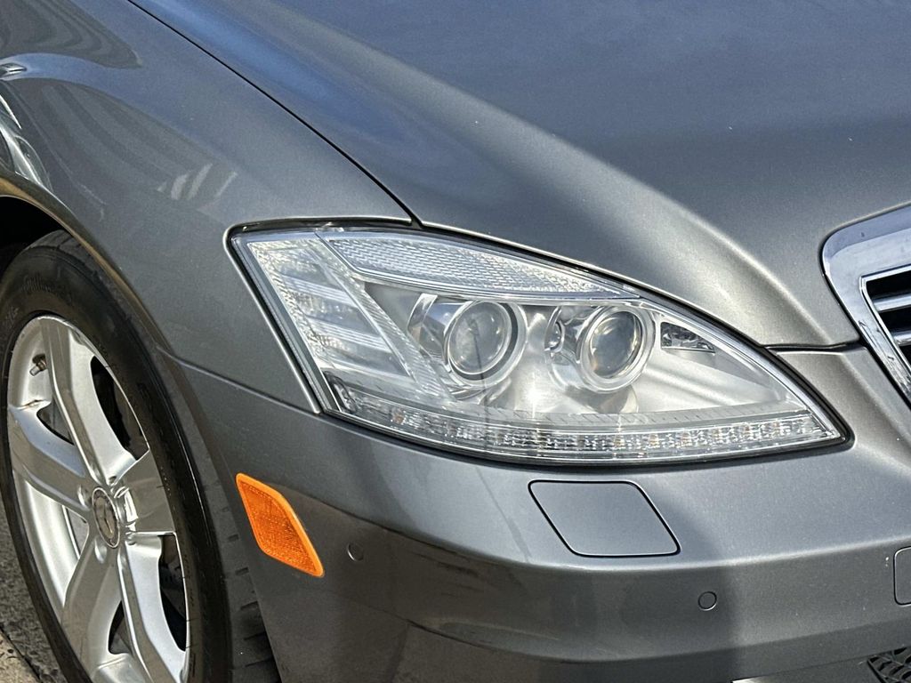 Thumbnail: 2011 Mercedes-Benz S-Class - 4