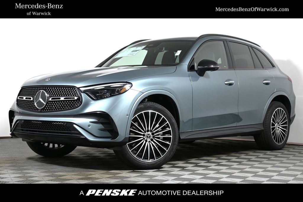 2025 Mercedes-Benz GLC 300 -
                Warwick, RI