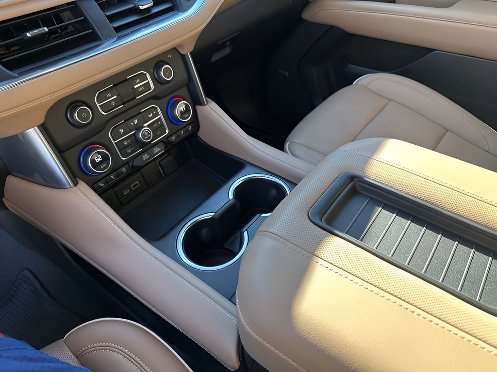 Used Car 2023 Chevrolet Suburban  Premier For Sale Under $60,000 In Austin, Texas