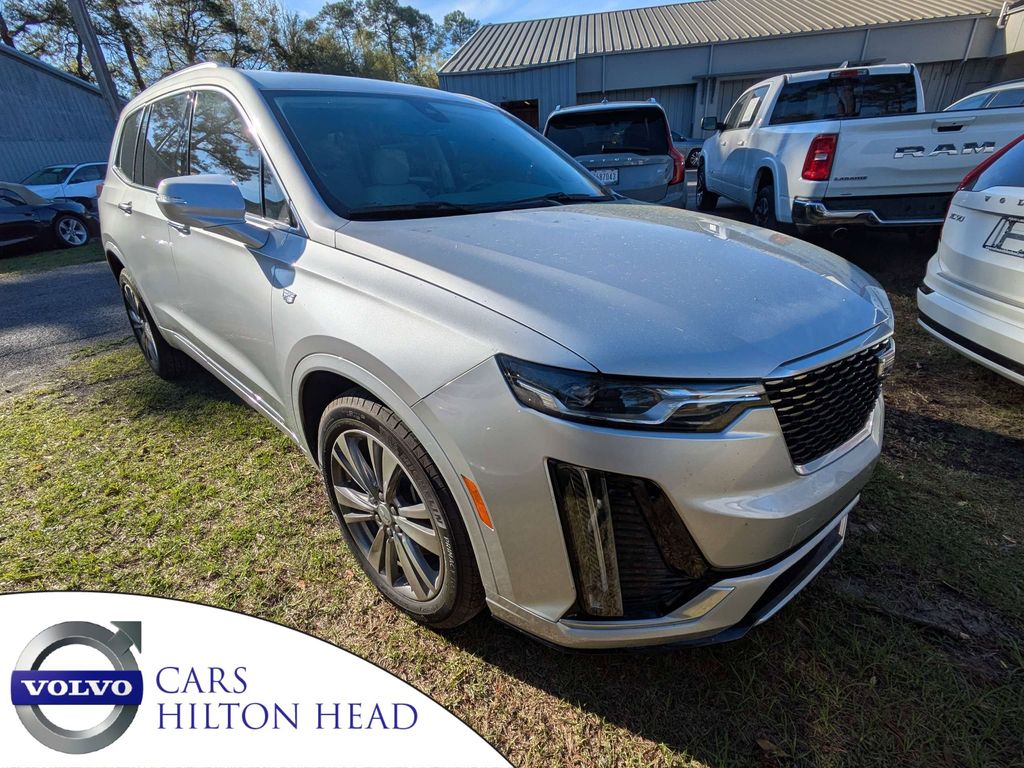 2020 Cadillac XT6 Premium Luxury FWD