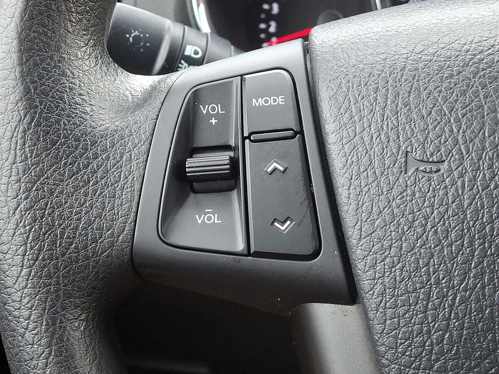 Thumbnail: 2013 Kia Sorento - 22