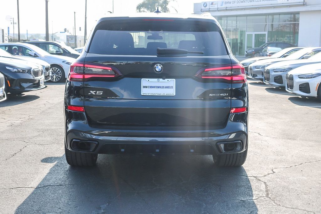 2022 BMW X5 sDrive40i 7