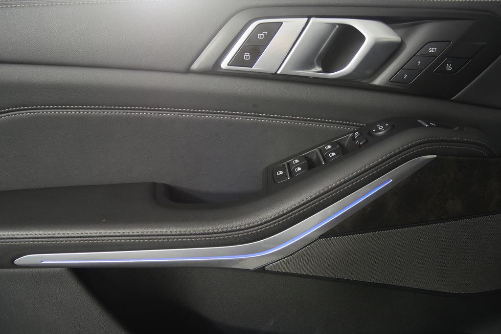 Thumbnail: 2024 BMW X5 - 9