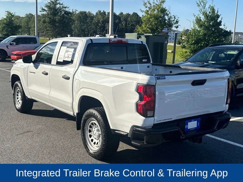 View vehicle photo 6