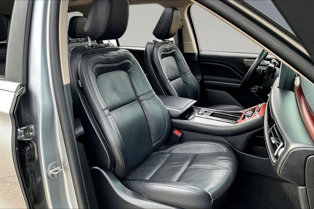Used 2024 Lincoln Aviator SUV