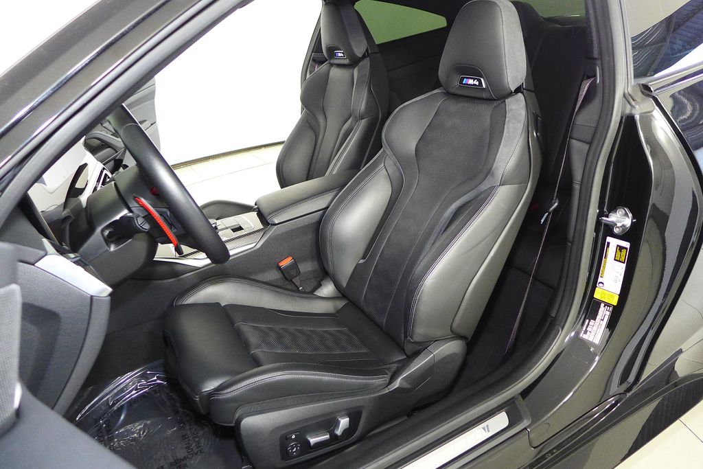 Thumbnail: 2024 BMW M4 - 22