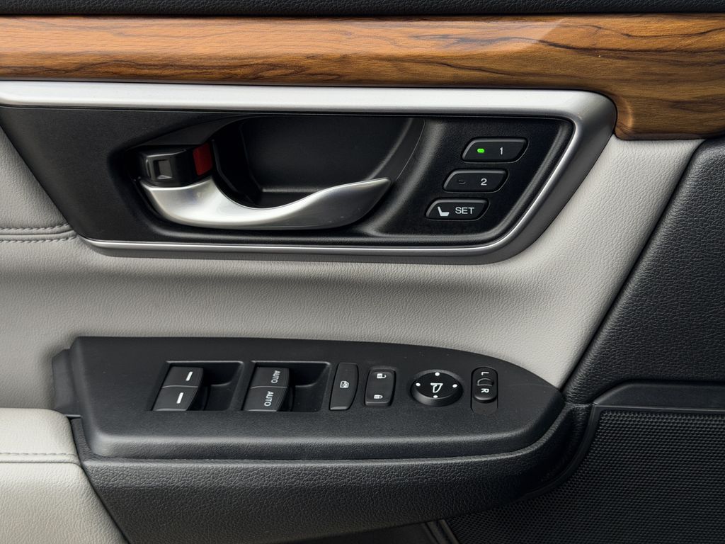 Used 2017 Honda CR-V SUV