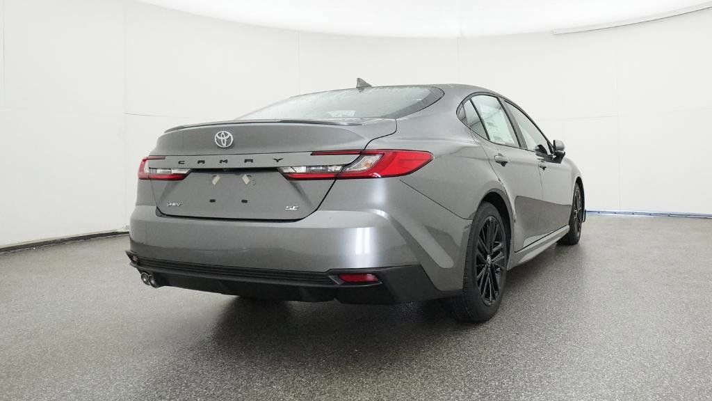 Thumbnail: 2025 Toyota Camry - 17