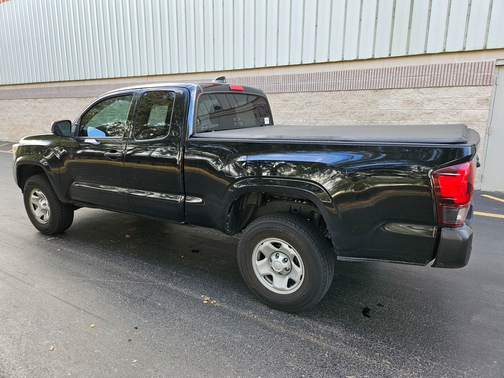 2020 Toyota Tacoma SR 3