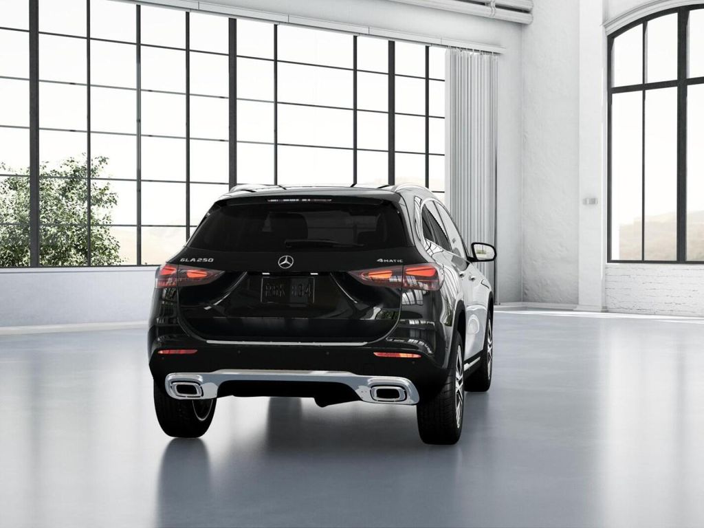 2025 Mercedes-Benz GLA 250 4MATIC 24