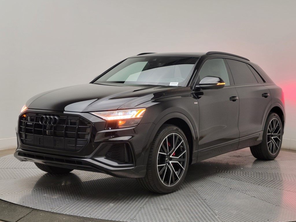 Thumbnail: 2023 Audi Q8 - 2