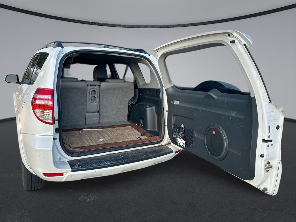 Thumbnail: 2009 Toyota RAV4 - 32