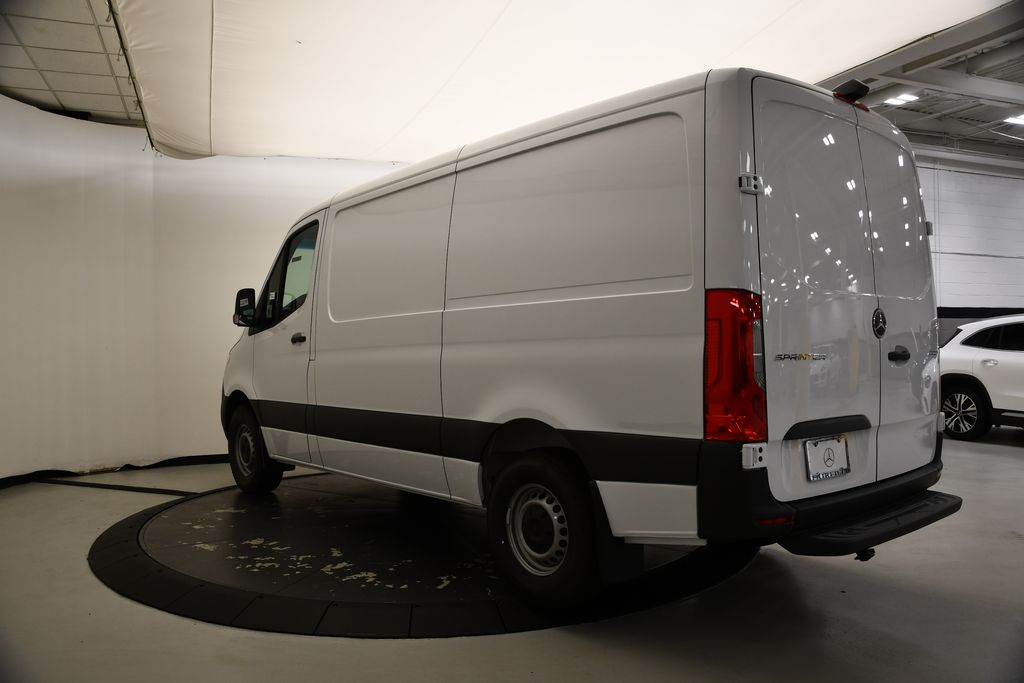 2025 Mercedes-Benz Sprinter 2500 6