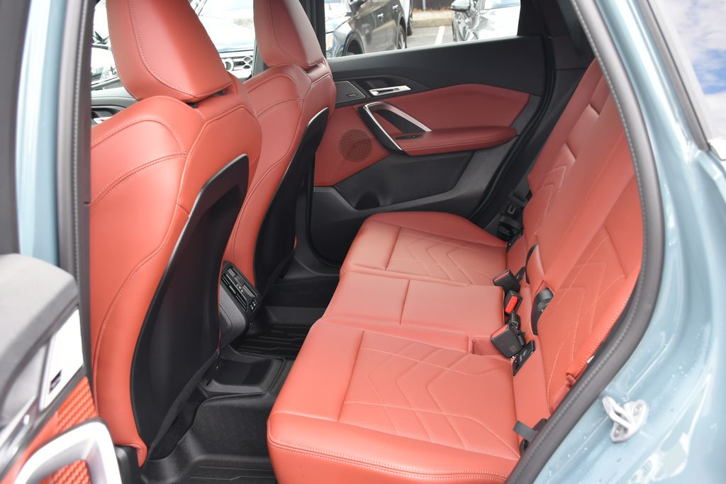 Thumbnail: 2026 BMW X1 - 19