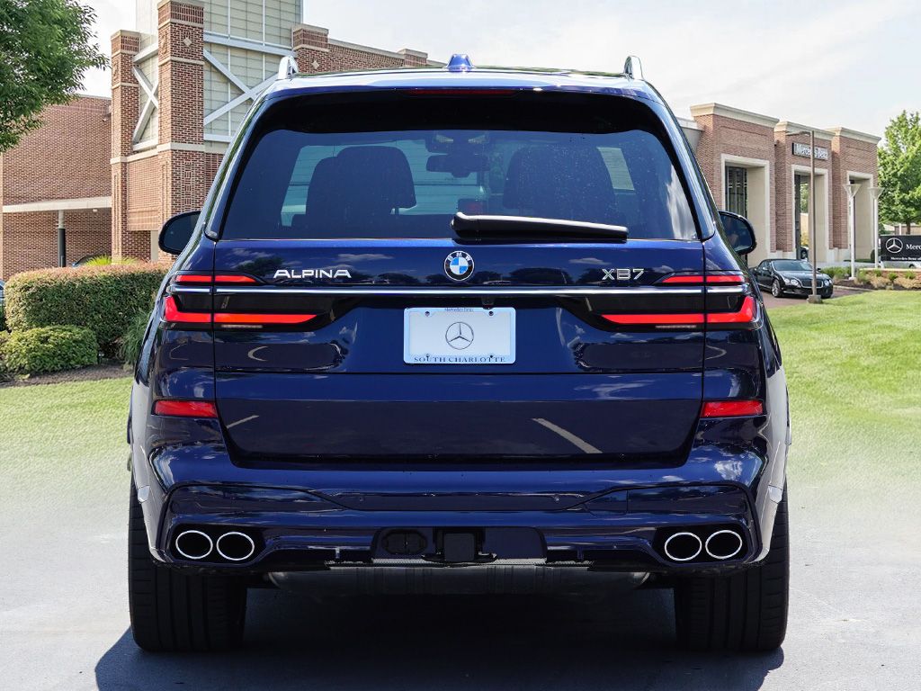 Thumbnail: 2026 BMW X7 - 5