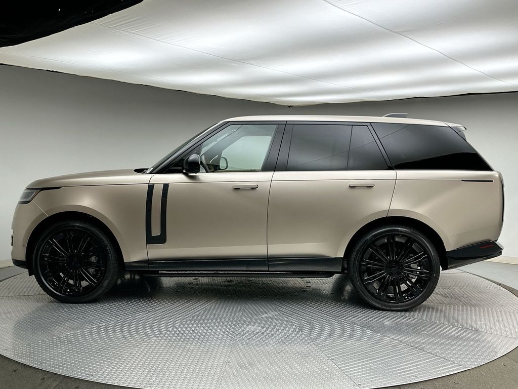 Thumbnail: 2026 Land Rover Range Rover - 2