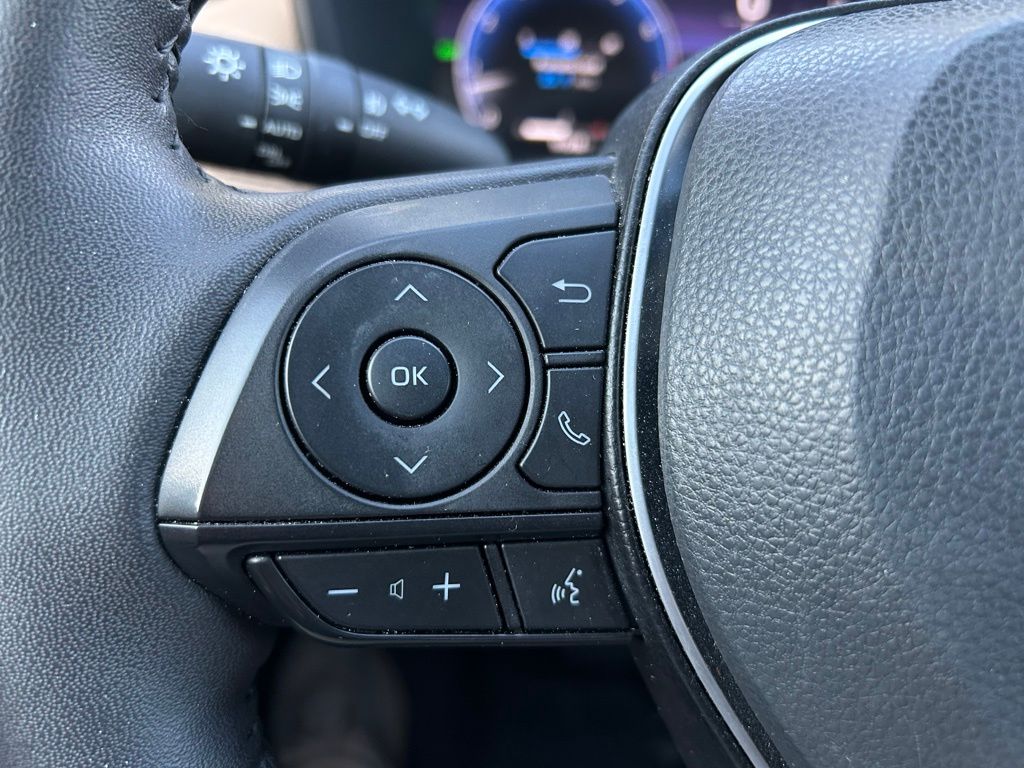 2024 Toyota RAV4 Limited 26