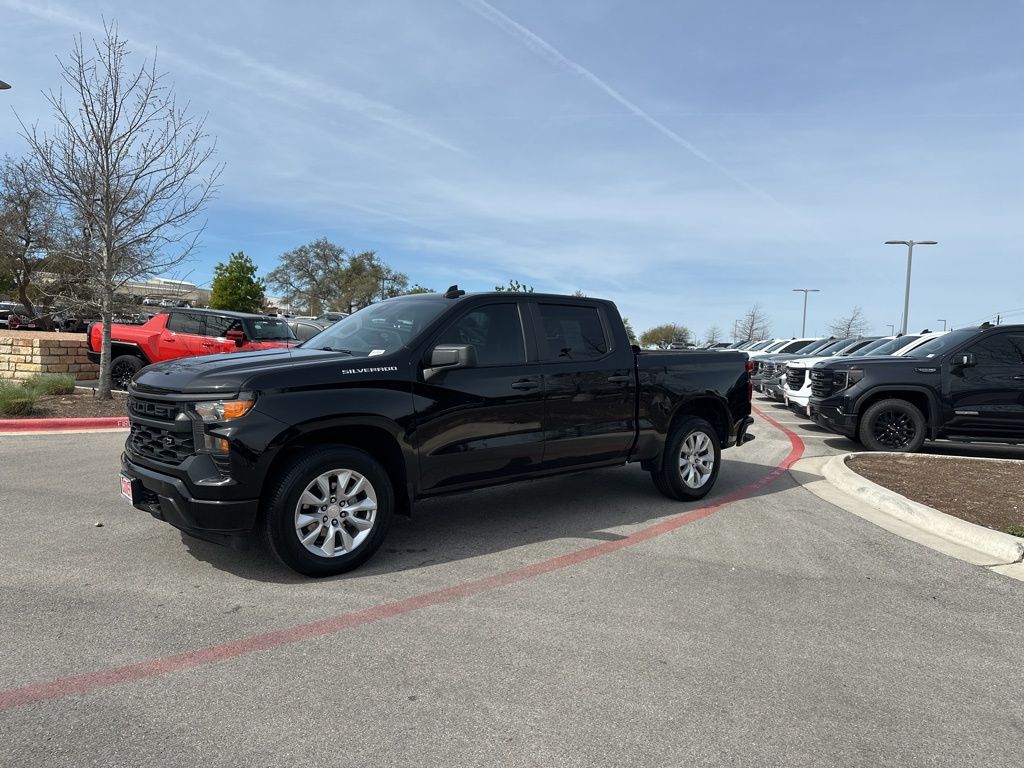Used Car 2022 Chevrolet Silverado 1500  Custom For Sale Under $30,000 In Austin, Texas